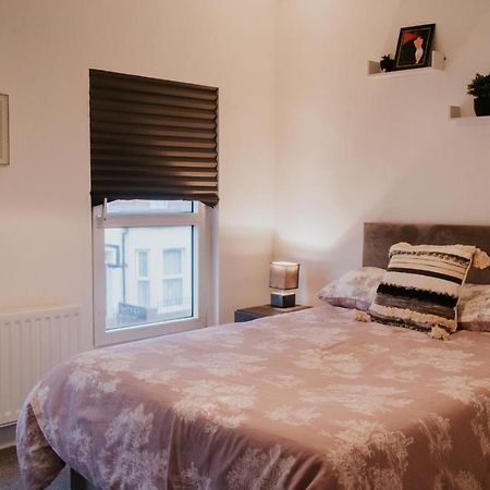 Вілла Contemporary Belfast Townhouse Екстер'єр фото